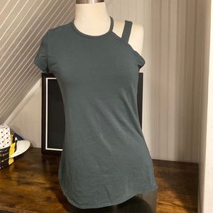 Peony & me green/teal tee